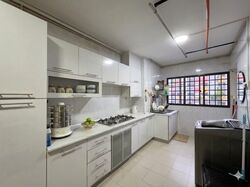 Blk 909 TAMPINES PALMSVILLE (Tampines), HDB 3 Rooms #558521421